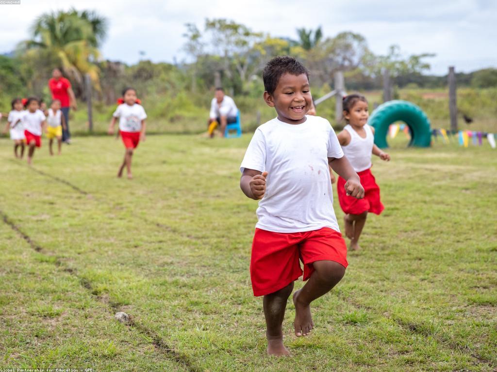 គំនិតអំណោយដ៏ច្នៃប្រឌិតសម្រាប់ការអប់រំ